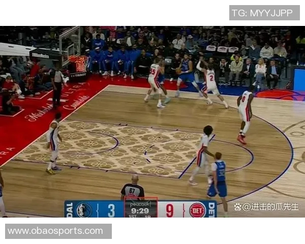 克莱在对阵灰熊中状态回暖场均17分与46个三分引发关注 克莱在对阵灰熊中状态回暖场均17分与46个三分引发关注