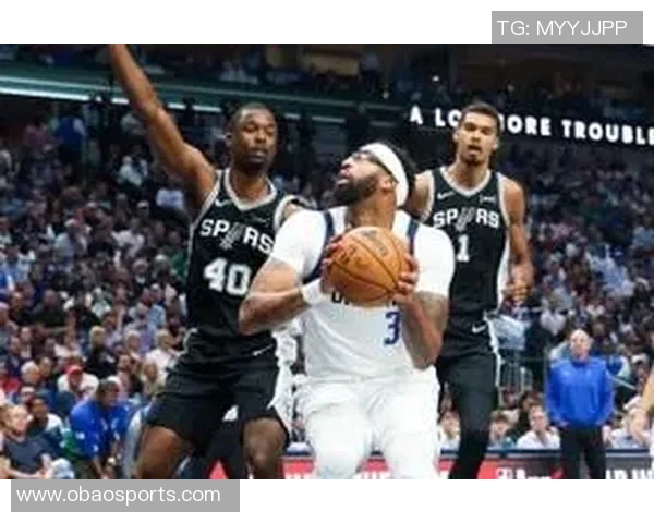 浓眉谈揭幕战备战计划强调通过录像分析提升球队表现 浓眉谈揭幕战备战计划强调通过录像分析提升球队表现