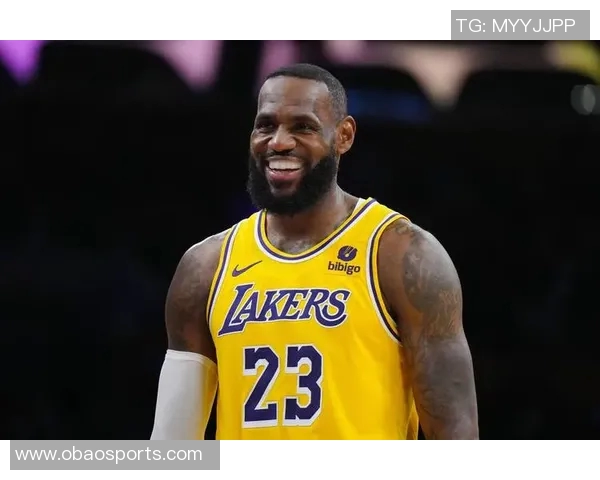 詹姆斯祝贺追梦达成900盖帽里程碑兄弟情深再续传奇